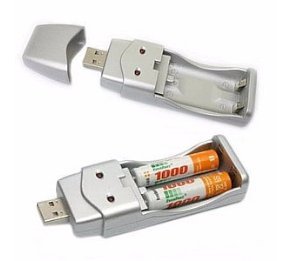 צ'אלנג'ר – מטען סוללות נטענות בחיבור USB